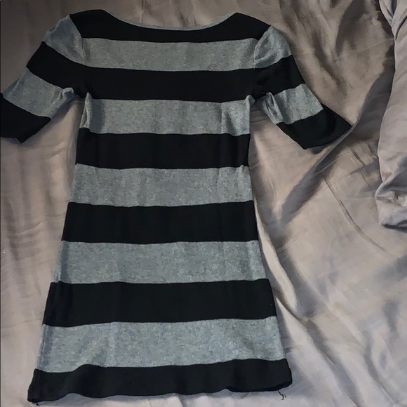 Long fitted shirt - Picture 3 of 3